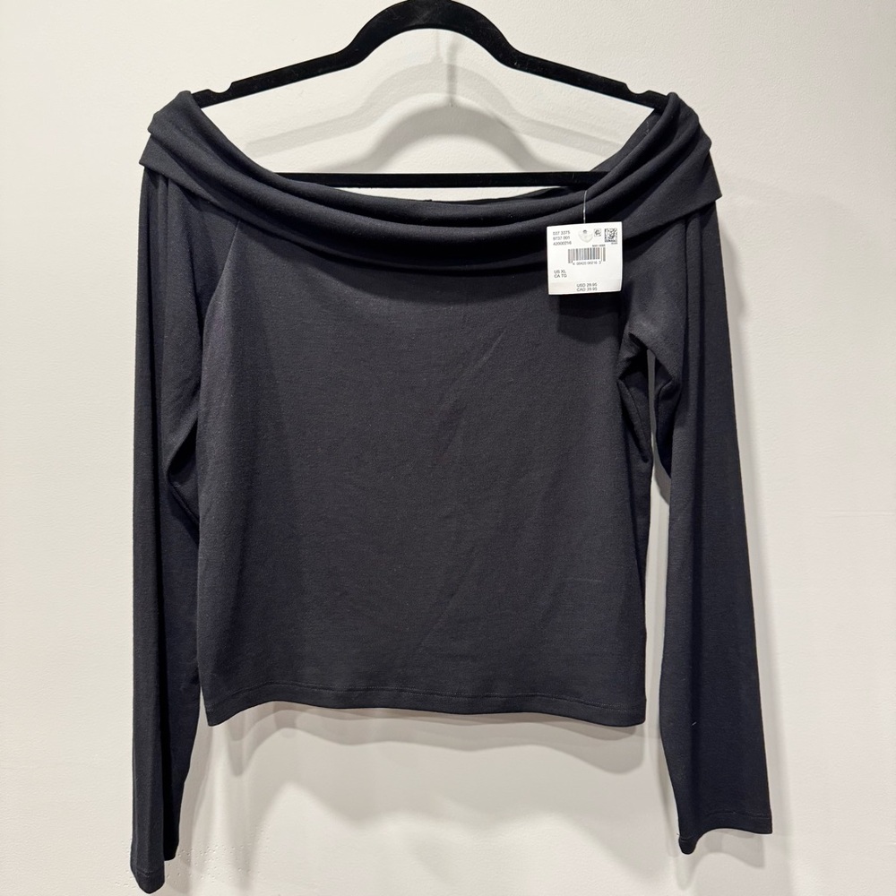 American Eagle Outfitters Black Off-Shoulder Long Sleeved Shirt BNWT ~ Size XL
